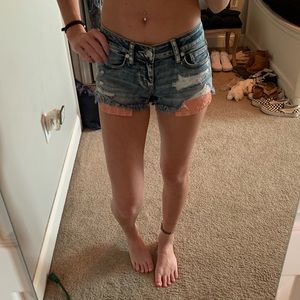 American Eagle “shortie” shorts